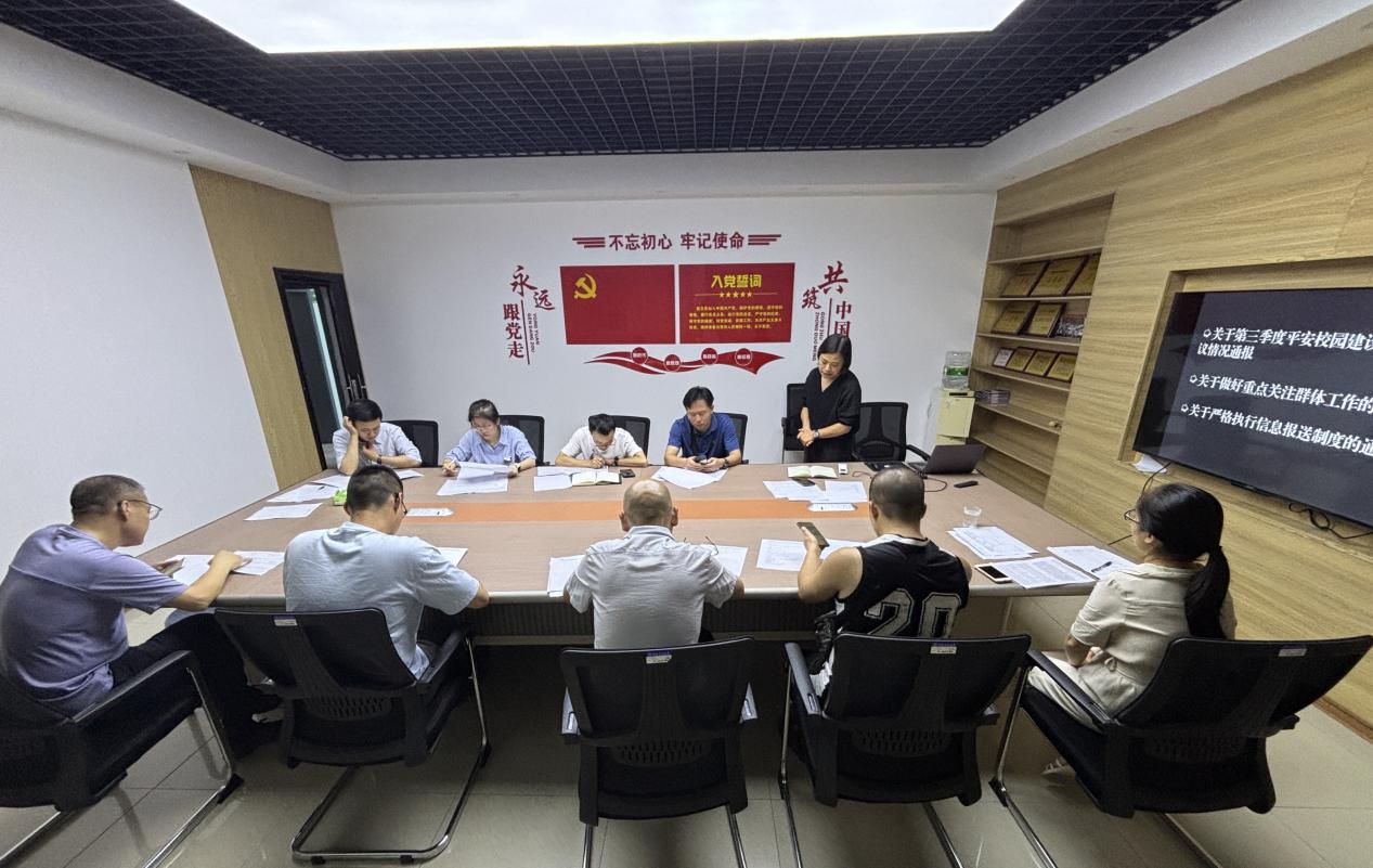 90c358b3c5102defef8e16fd2008608 90c358b3c5102defef8e16fd2008608