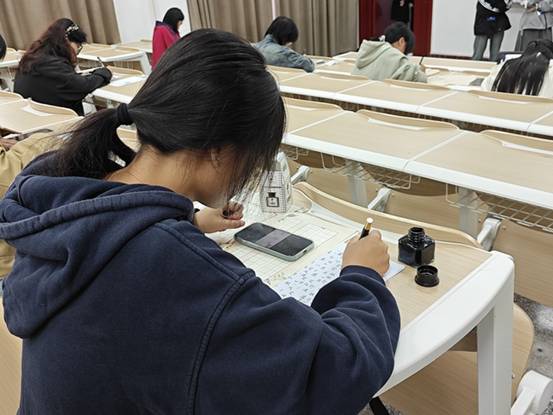 说明: 代传琦 (1)